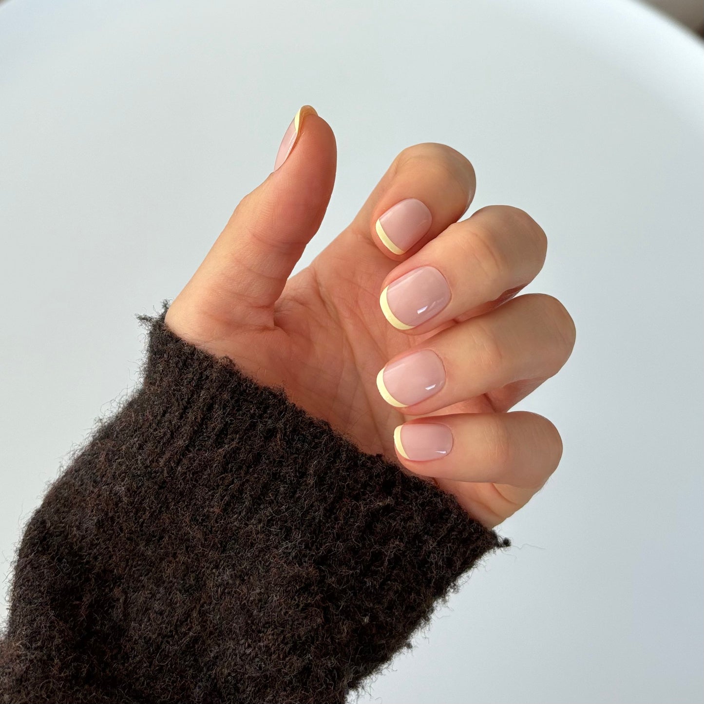 Reusable acrylic false nails. Extra short. French manicure style with yellow tips. Easy to remove. Reusable. Bon bon (extra-short) by Candy Claws