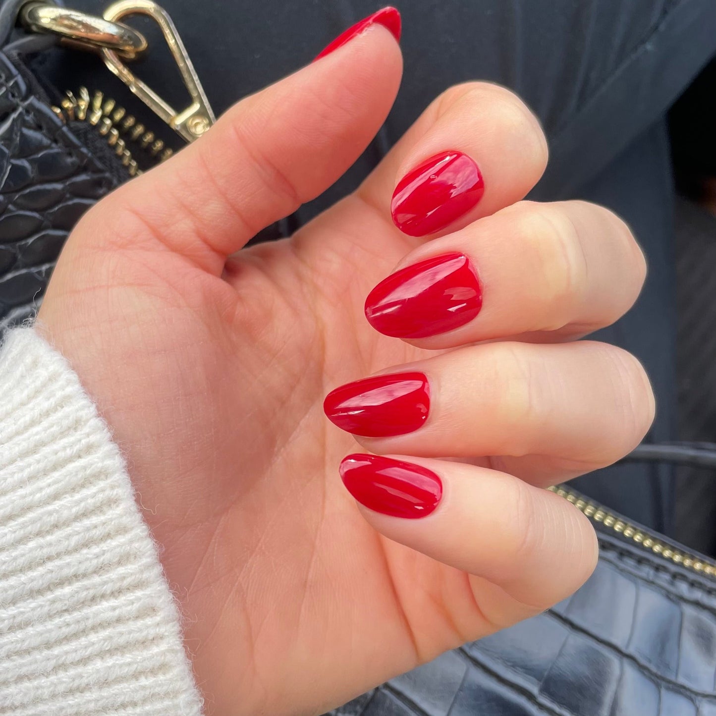 ruby (short oval)